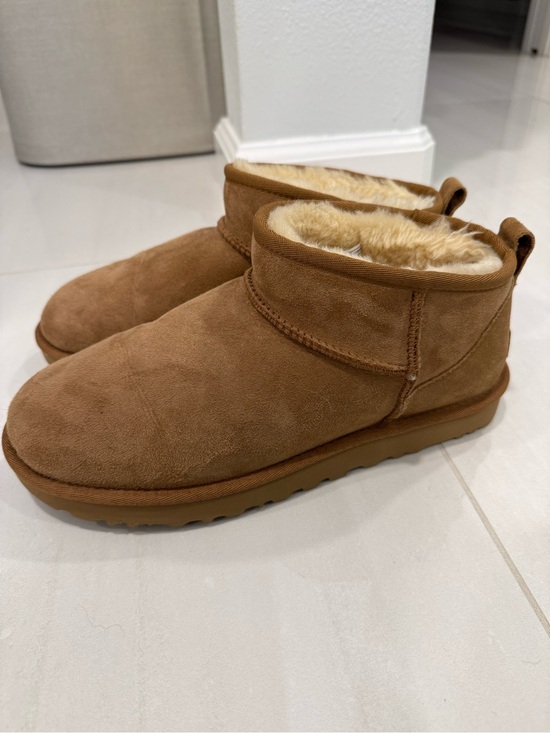 UGG Shoes - UGG Classic Ultra Mini Boots - Chestnut